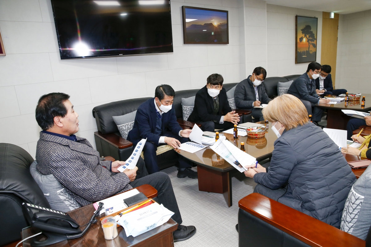 20221206-021[_P7U4708-1-17통 경로당 건립 관련 회의.jpg