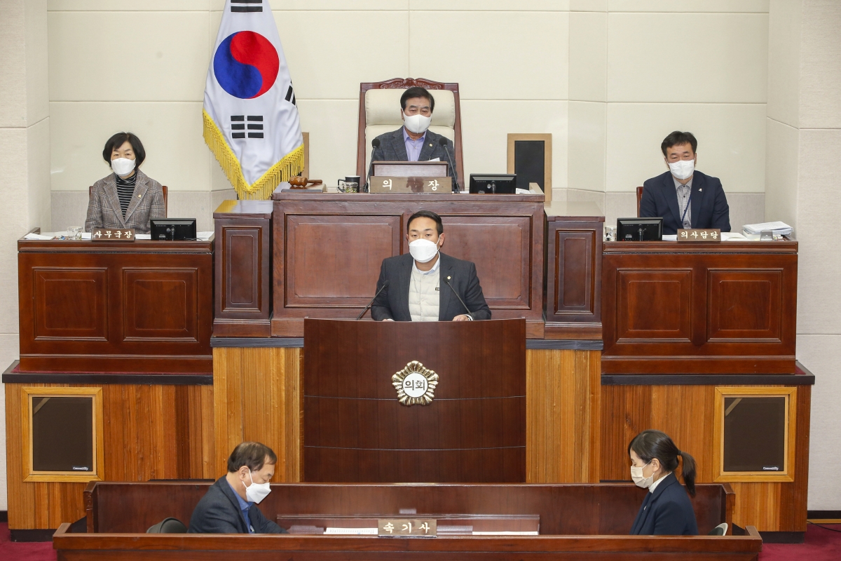 20221212-014[_P7U5478-1-제263회 구미시의회 제2차 정례회 제2차 본회의시 정지원 의원 5분 자유발언.jpg