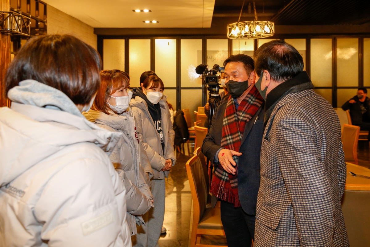 20221211-046[_P7U5371-제31회 구미시장기타기 볼링대회 시상식 및 볼링인의 밤.JPG