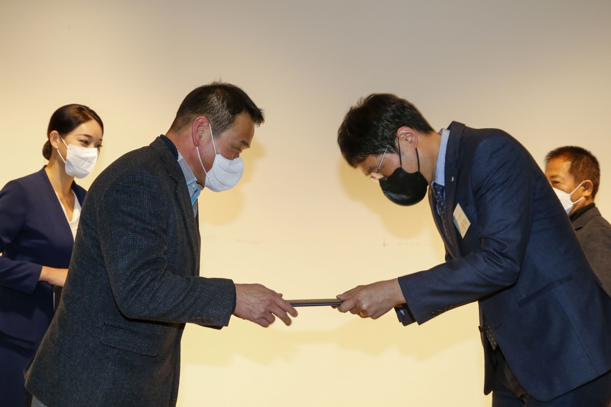 20221214-009[_P7U5623-1-2022 구미시 읍면동지역사회보장협의체 성과공유회.jpg