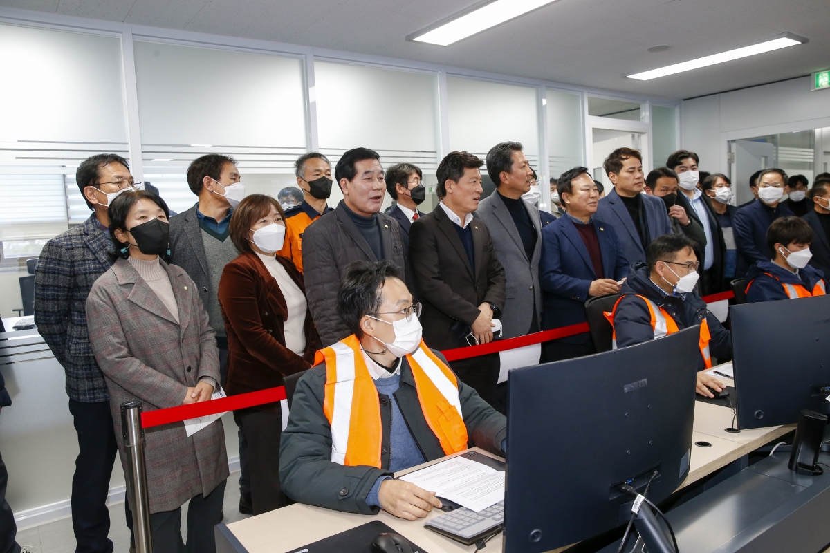 20221220-015[_P7U6489-1-경북구미스마트그린산단 통합관제센터 개소식.jpg