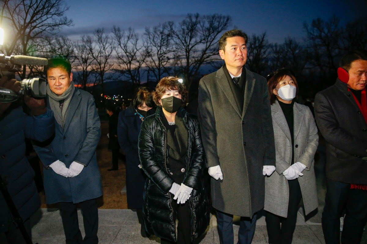20230102-026[_P7U8031-2023 새해 충혼탑 참배.JPG