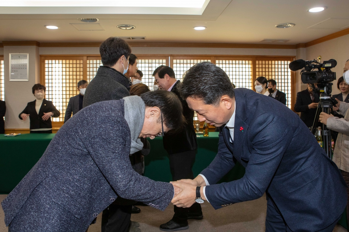 20230103-043[IMG_3486-2023 구미시의회 신년인사회.JPG