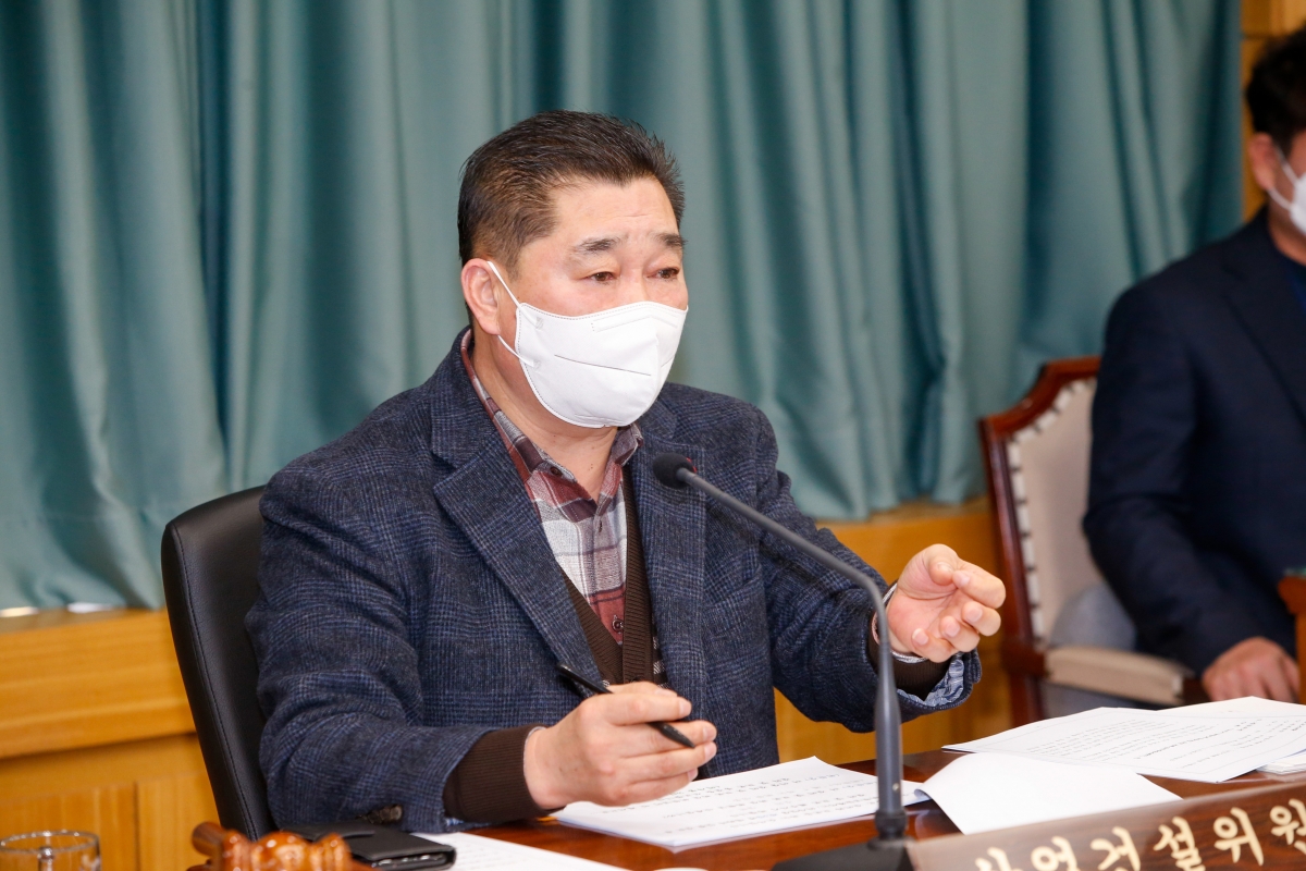 20230111-029[_P7U8819-제264회 임시회 산업건설위원회 조례안 심사활동.JPG