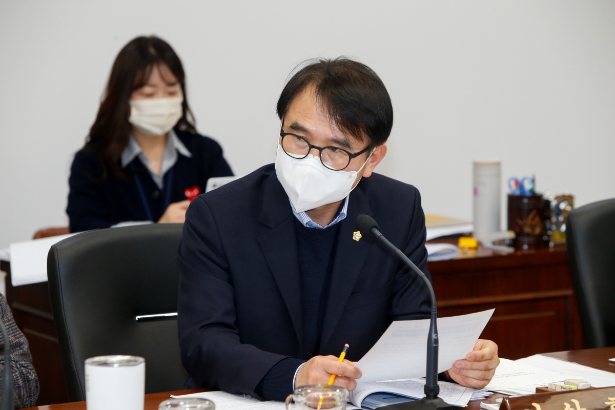 20230111-042[_P7U8856-제264회 임시회 산업건설위원회 조례안 심사활동.JPG