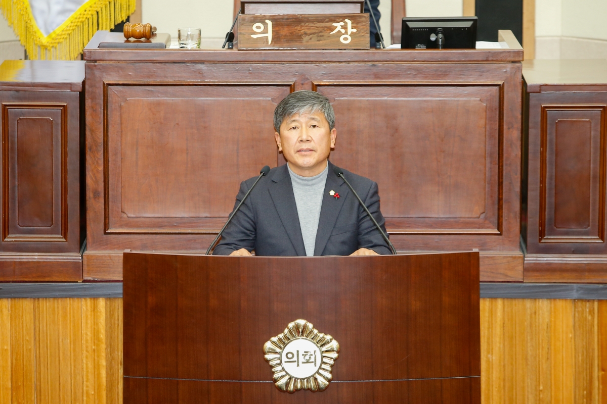 20230117-015[_P7U9301-제264회 임시회 제4차 본회의시 양진오 의원 5분 자유발언.JPG