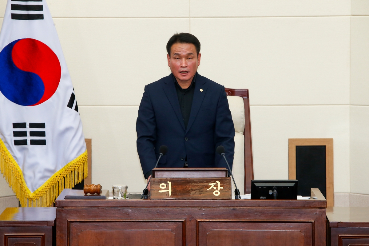 20230117-049[_P7U9386-제264회 임시회 제4차 본회의시 장세구 부의장 회의주재.JPG