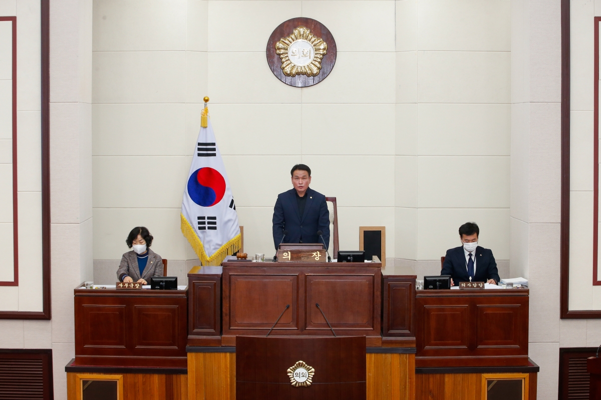 20230117-052[_P7U9393-제264회 임시회 제4차 본회의시 장세구 부의장 회의주재.JPG