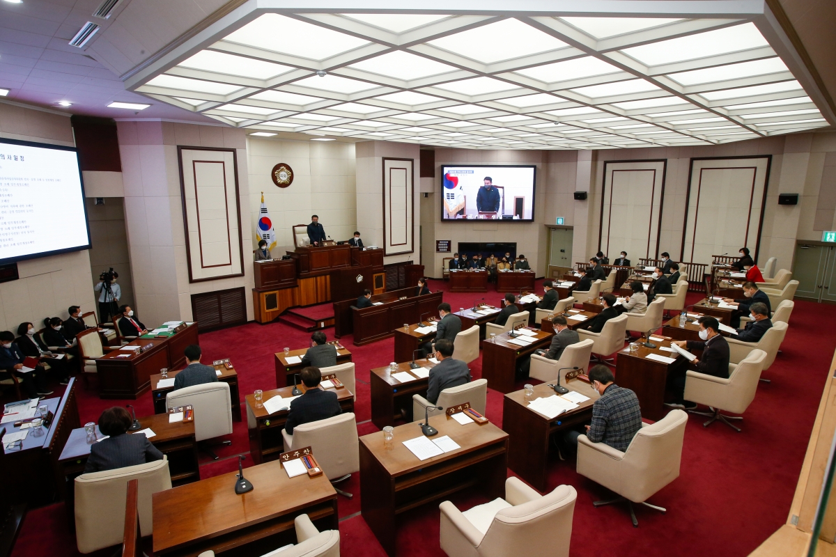 20230117-034[_P7U9341-제264회 임시회 제4차 본회의시 장세구 부의장 회의주재.JPG
