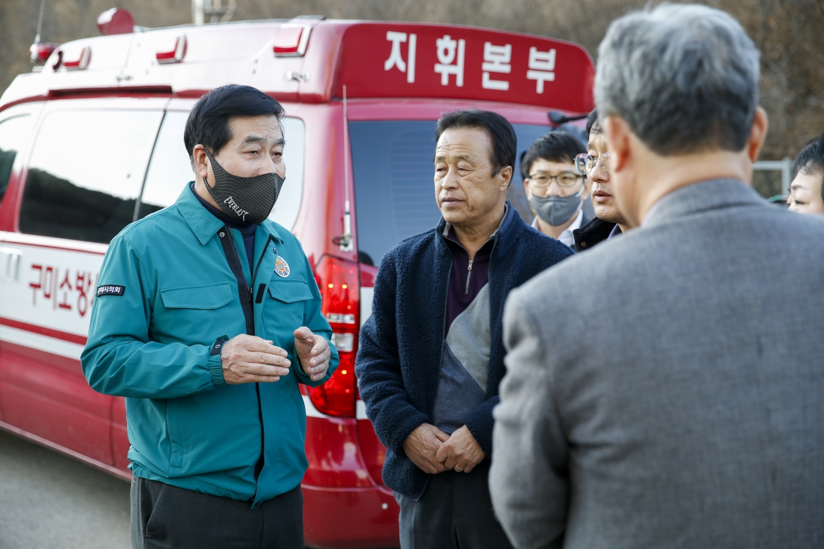 20230228-025[_P7U3092-1-환경자원화시설 화재 현장 방문.jpg
