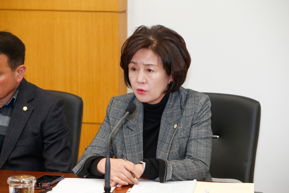 20230303-013[_P7U3532-구미시의회 의원연구단체 심의위원회 활동 복사.jpg