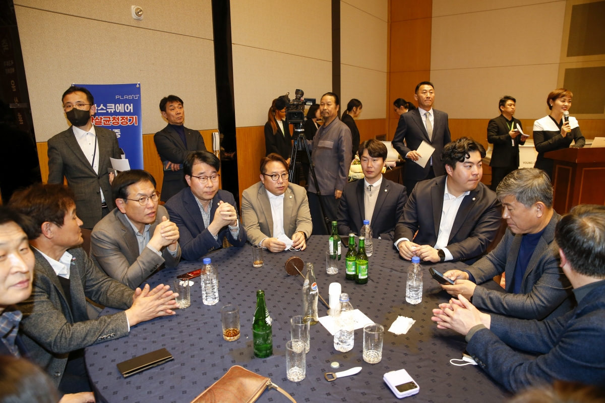 20230307-011[_P7U3620-1-구미시 체육회장 이·취임식.jpg