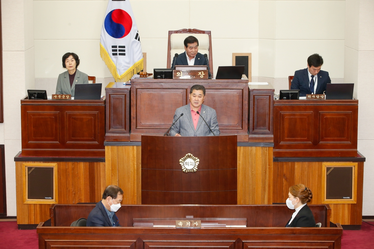 20230310-009[_P7U3796-제265회 임시회 제1차 본희의시 박세채 의원 5분 자유발언.JPG