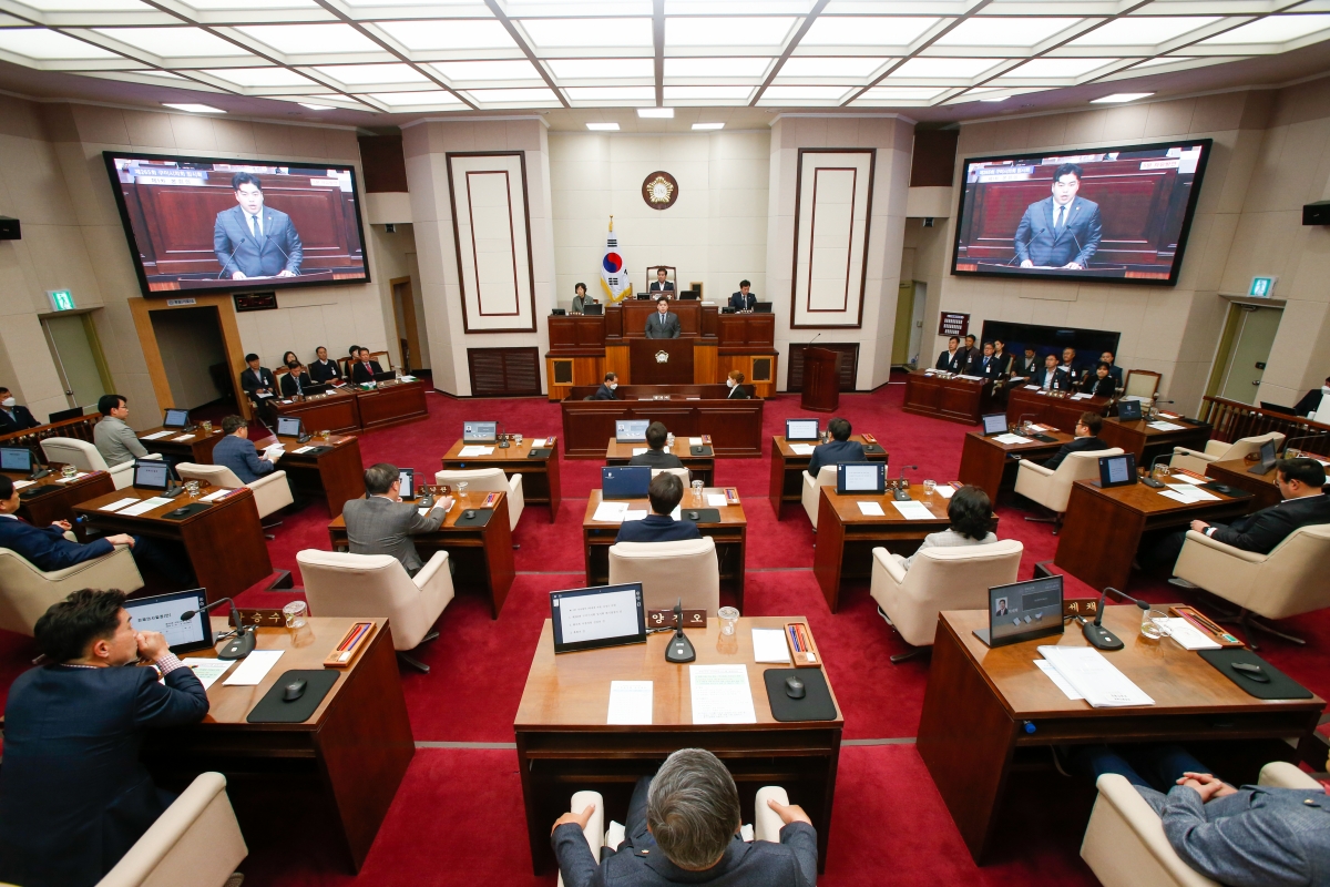 20230310-015[_P7U3811-제265회 임시회 제1차 본희의시 김정도 의원 5분 자유발언.JPG