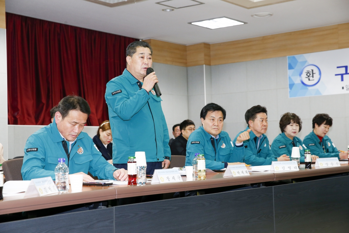 20230315-005[_P7U4842-1-제265회 임시회시 산업건설위원회 구미전자정보기술원 분원 현장방문.jpg