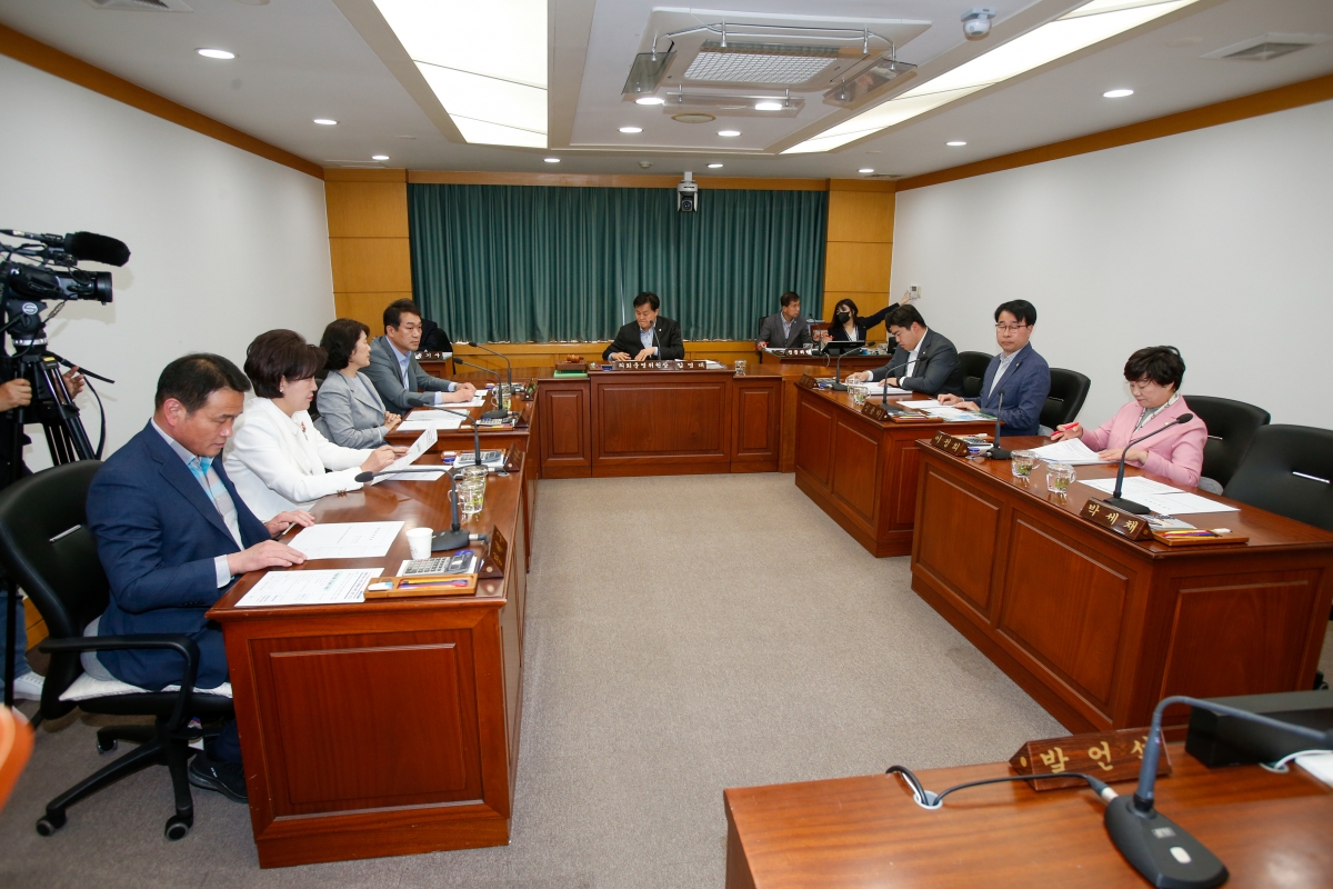 20230331-004[_P7U5955-폐회중 의회운영위원회 활동.JPG