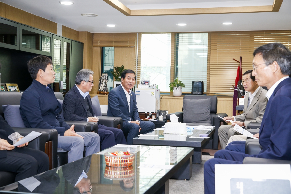 20230403-022[_P7U6420-1-2022회계연도 결산검사위원 위촉식.jpg