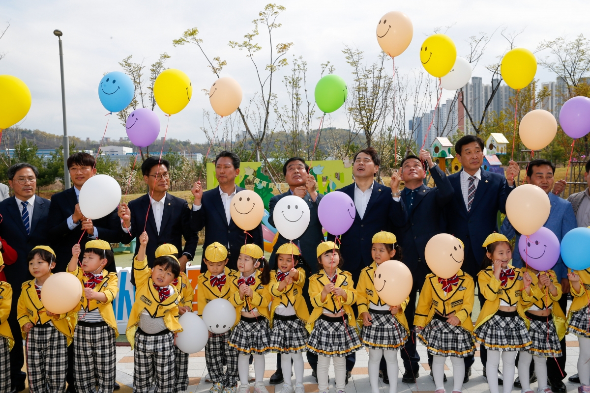 20230406-085[_P7U6877-구미시육아종합지원센터 개관식.JPG