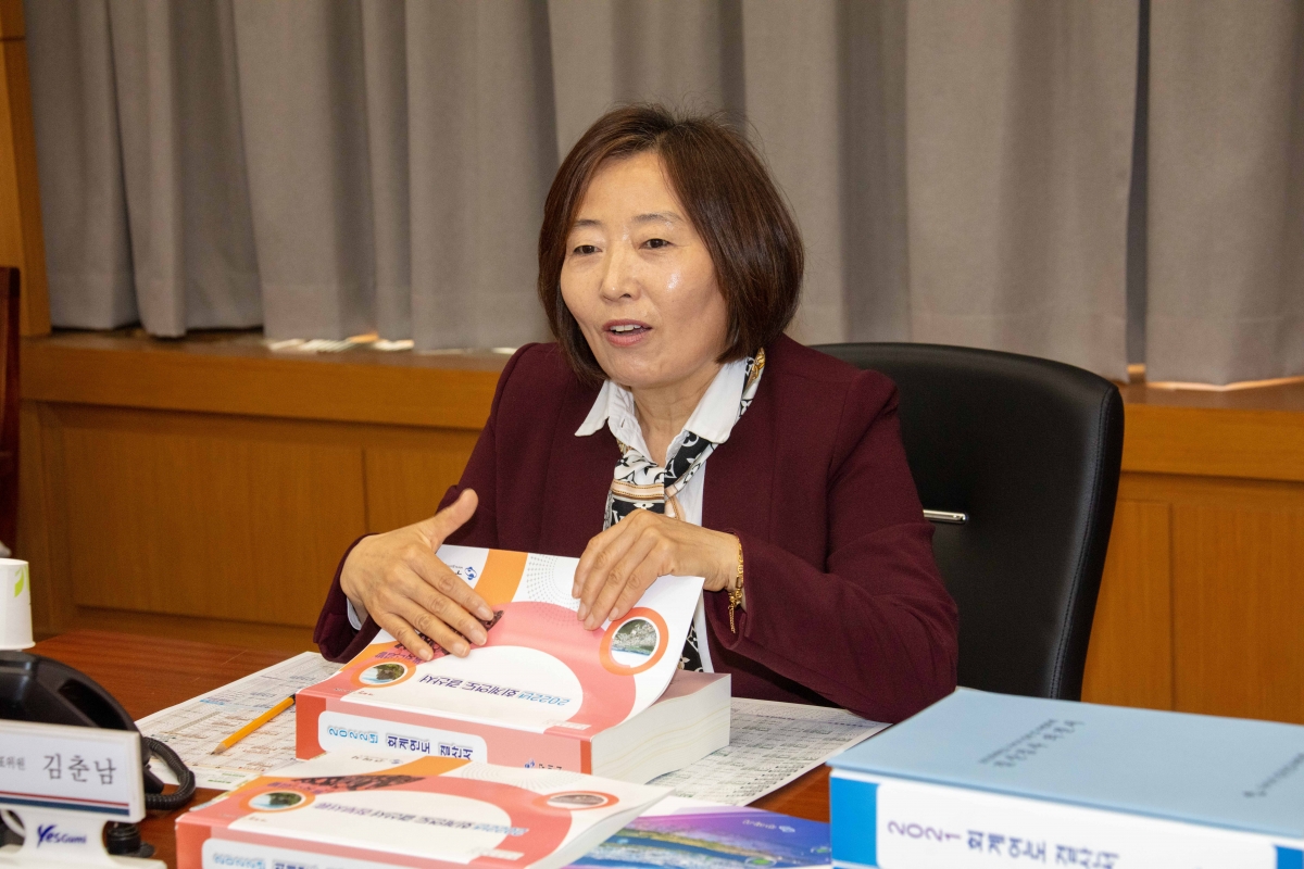 20230419-036[IMG_4509-2022회계연도 결산검사위원 활동 및 격려.JPG