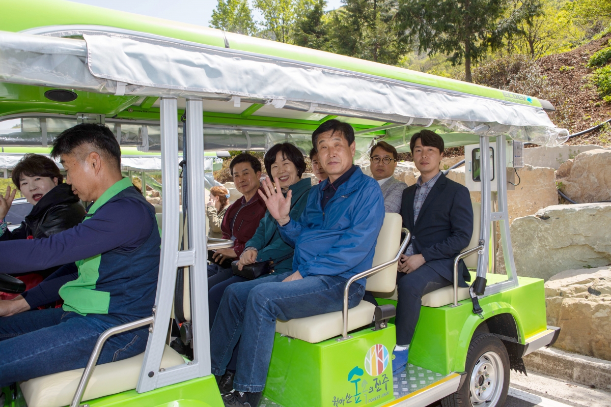 20230417-135[IMG_4230-제266회 임시회 산업건설위원회 경남 진주시 월아산 자연휴양림 비교견학.jpg