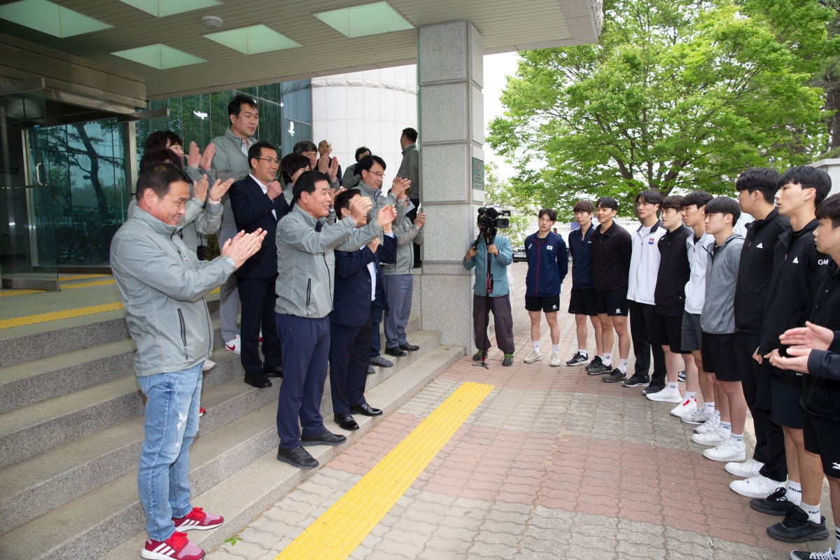 20230421-063[_P7U9065-제61회 경북도민체전 구미시 선수단 울진군 현지방문 격려.jpg