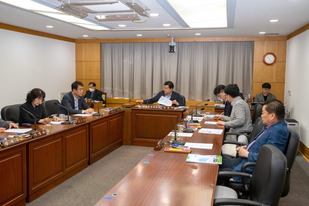 20230428-004[_P7U9387-폐회중 의회운영위원회 활동.jpg