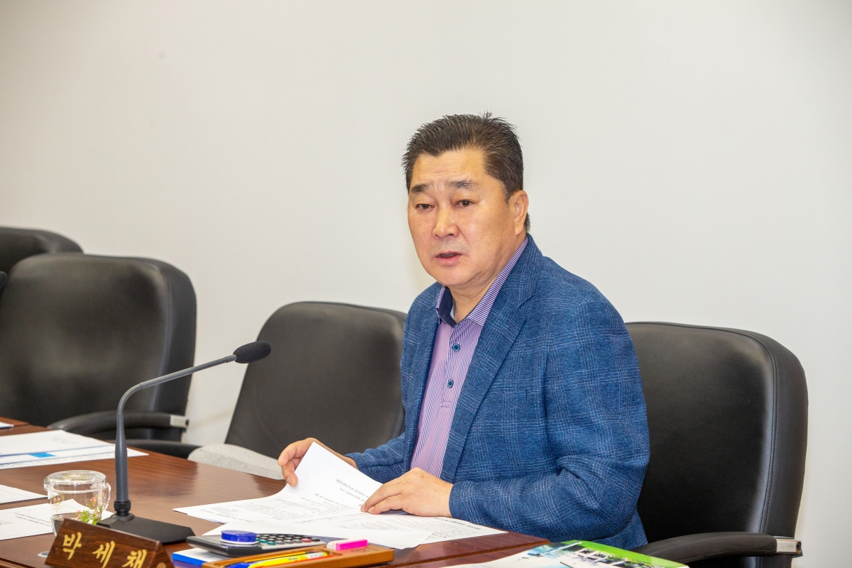 20230428-010[_P7U9373-폐회중 의회운영위원회 활동.jpg