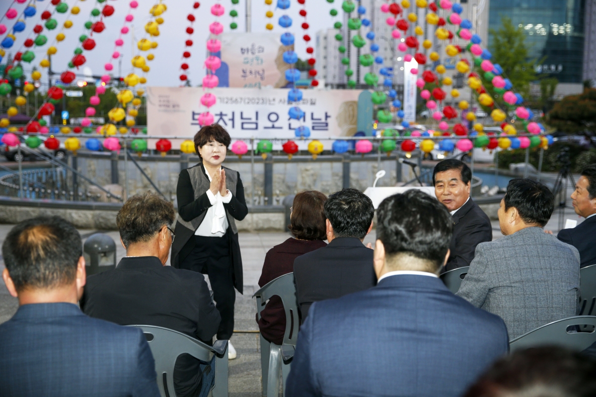 20230429-056[_P7U9787-1-불기 2567년 부처님 오신날 봉축탑 점등식.jpg