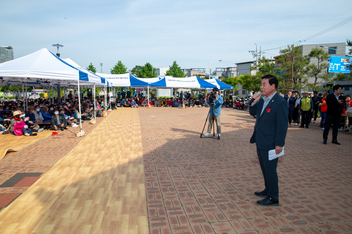 20230508-066[_P7U0835-데한민국 써포터즈 봉사단 어버이날 효 잔치.JPG