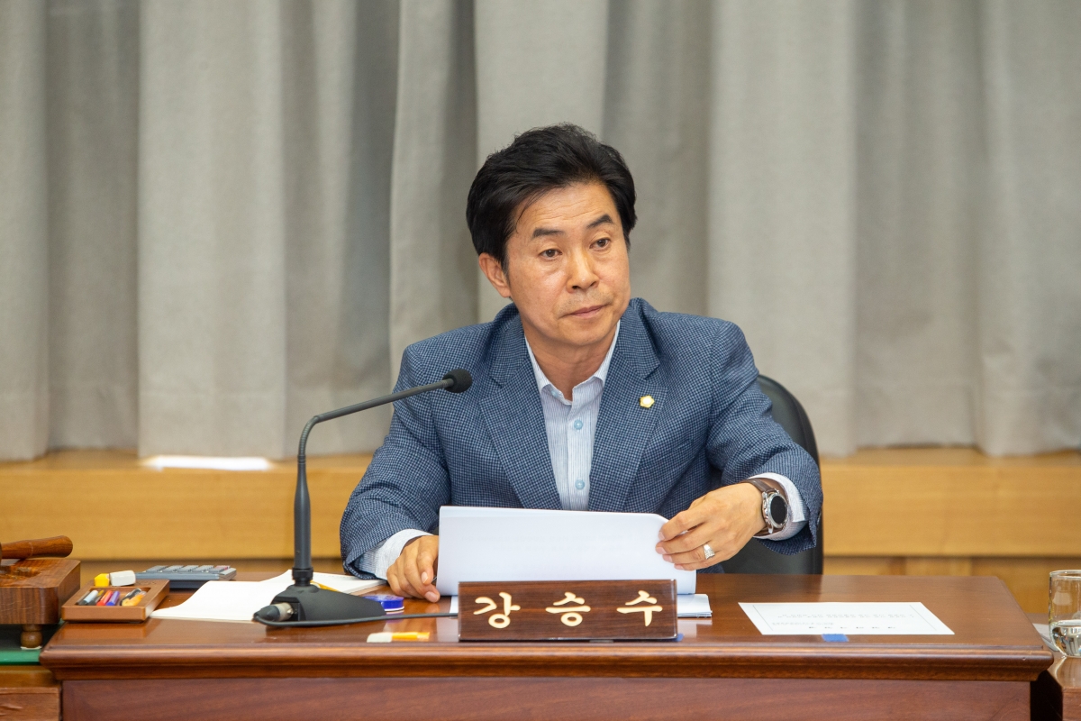 20230509-028[_P7U0935-제267회 임시회 제1차 신공항이전지원특별위원회 활동.JPG