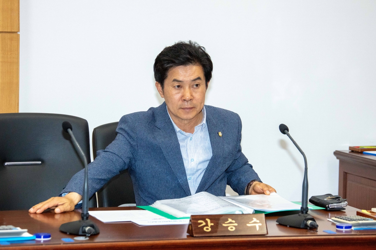20230509-053[IMG_4876-의원연구단체 농, 축산 환경개선 연구회 정책간담회.JPG