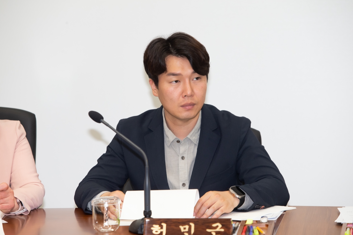 20230510-046[_P7U1174-제267회 임시회 산업건설위원회 조례안 심사활동.JPG
