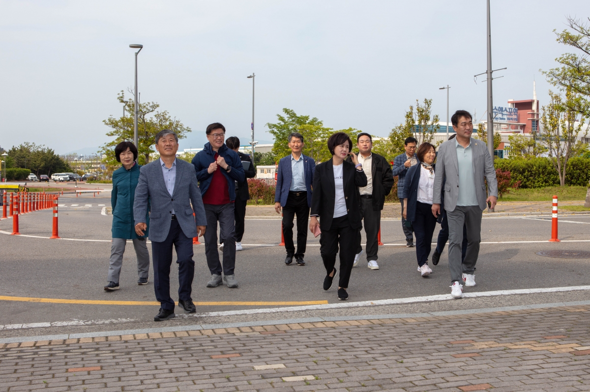 20230511-056[IMG_5027-제267회 임시회시 기획행정위원회 전남 여수시 아르떼뮤지엄 비교견학.JPG