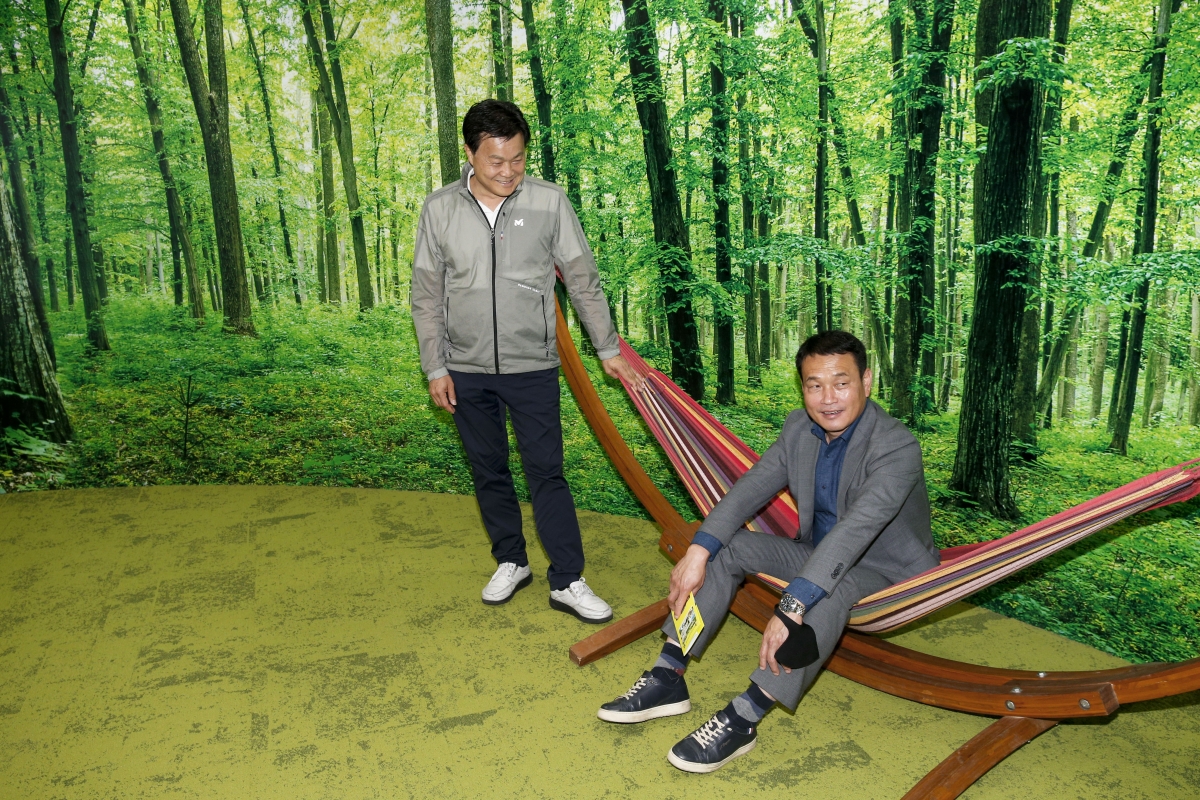 20230512-047[_P7U1418-1-제267회 임시회시 산업건설위원회 충남 천안시 성성호수공원 비교견학.jpg
