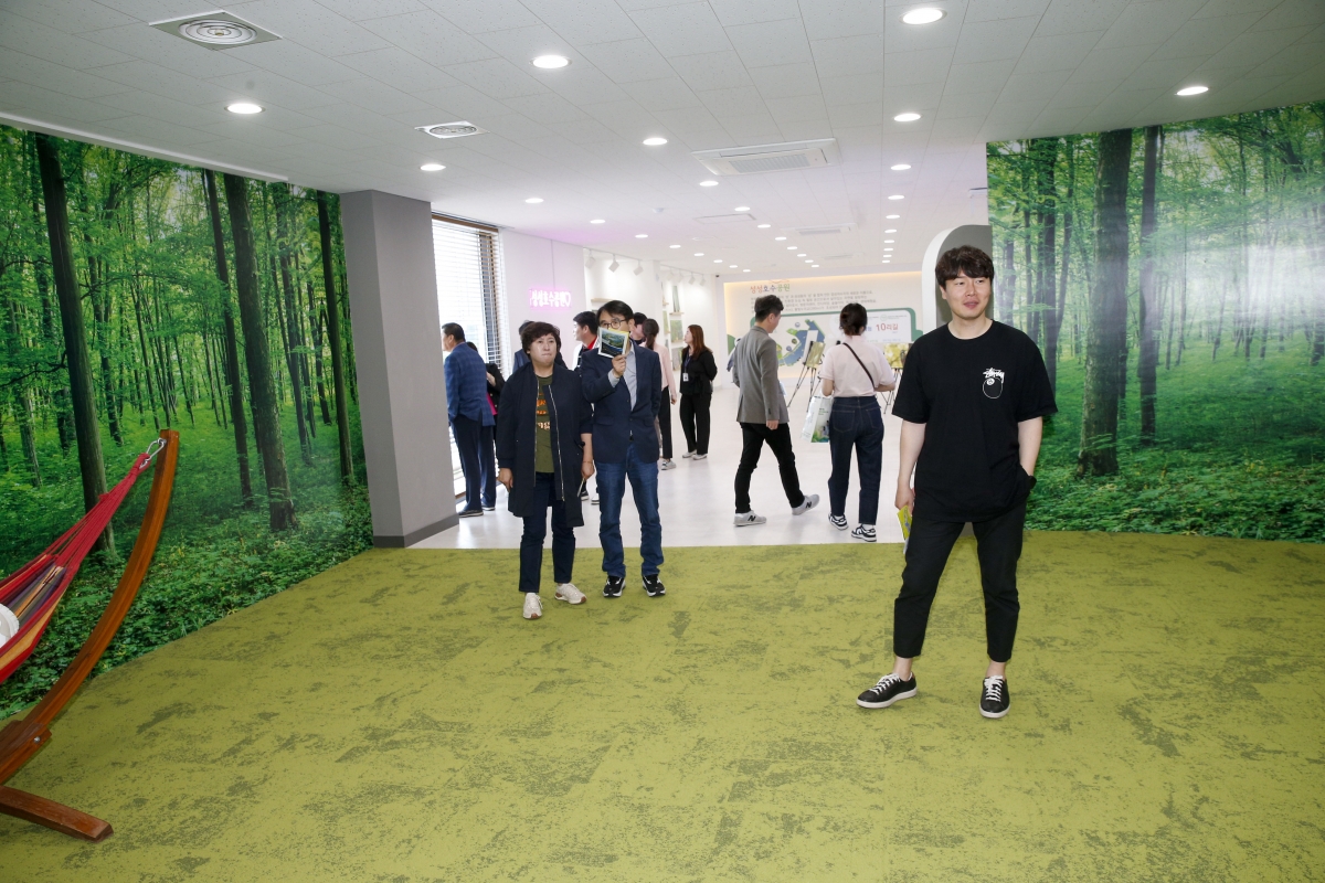 20230512-045[_P7U1415-1-제267회 임시회시 산업건설위원회 충남 천안시 성성호수공원 비교견학.jpg