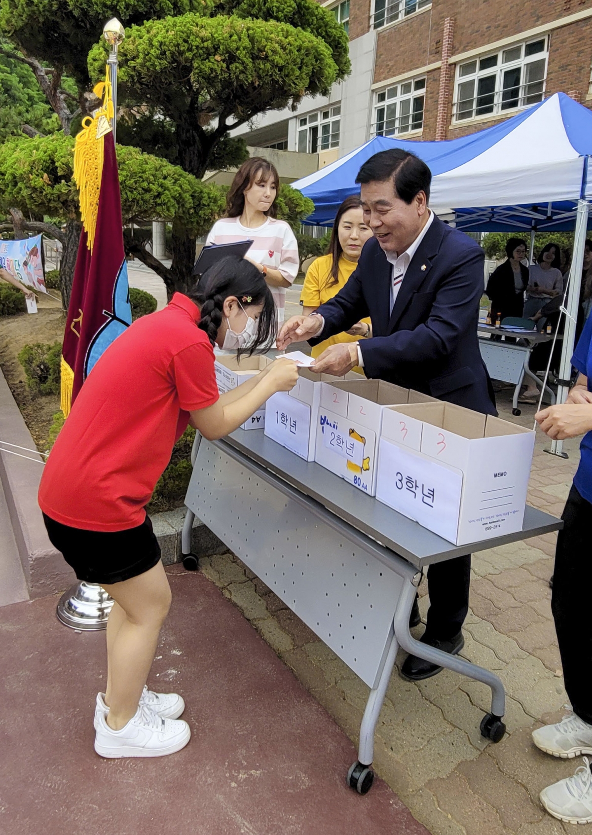 20230526-001[k070-2-1-진평중학교 체육대회.jpg