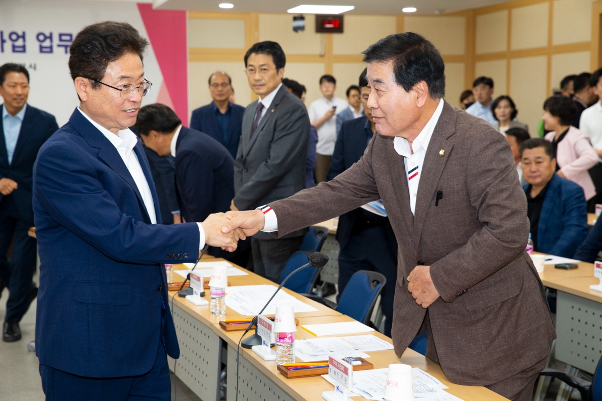 20230602-043[_P7U3470-방위산업청-경상북도·구미시 방산혁신클러스터 사업 업무협약식.jpg
