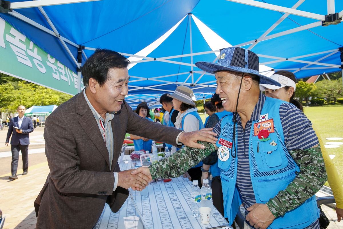 20230603-076[_P7U3932-1-2023 구미 자봉이의 날 구미 그린시티 챌린지 선포식.jpg