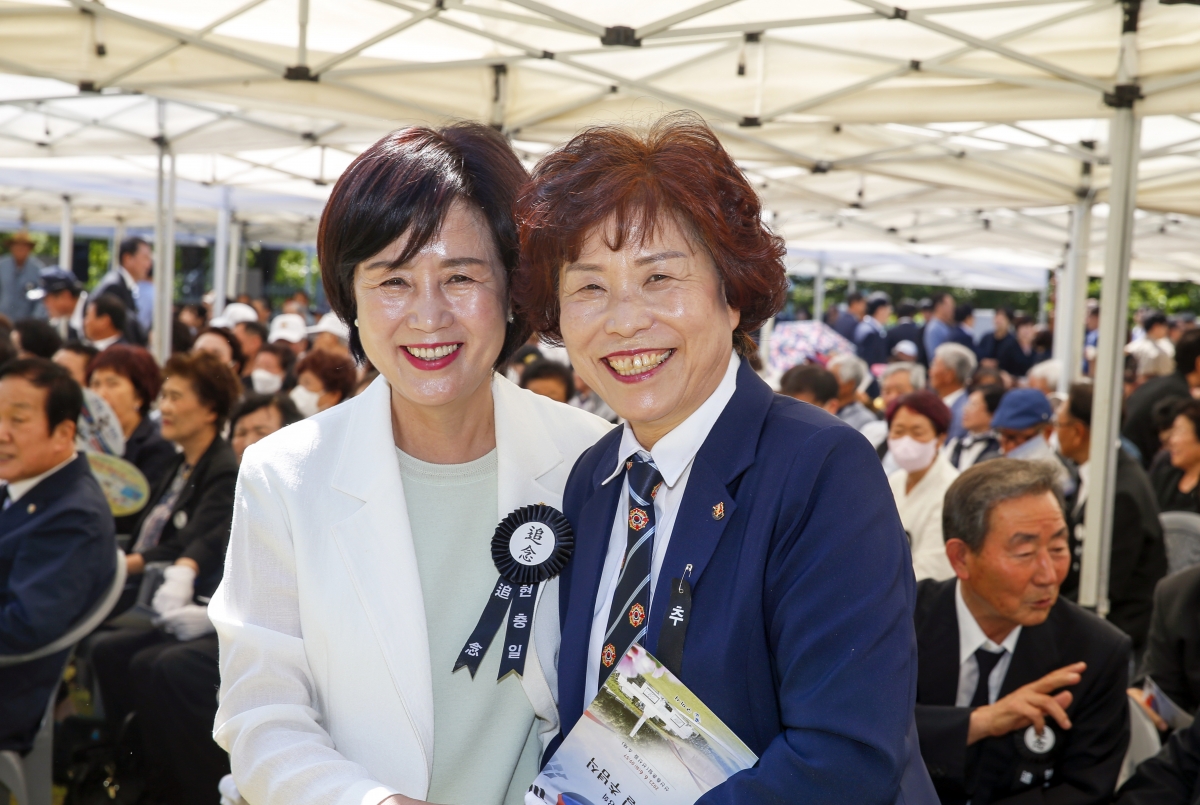 20230606-009[_P7U4290-1-제68회 현충일 충혼탑 추념.jpg