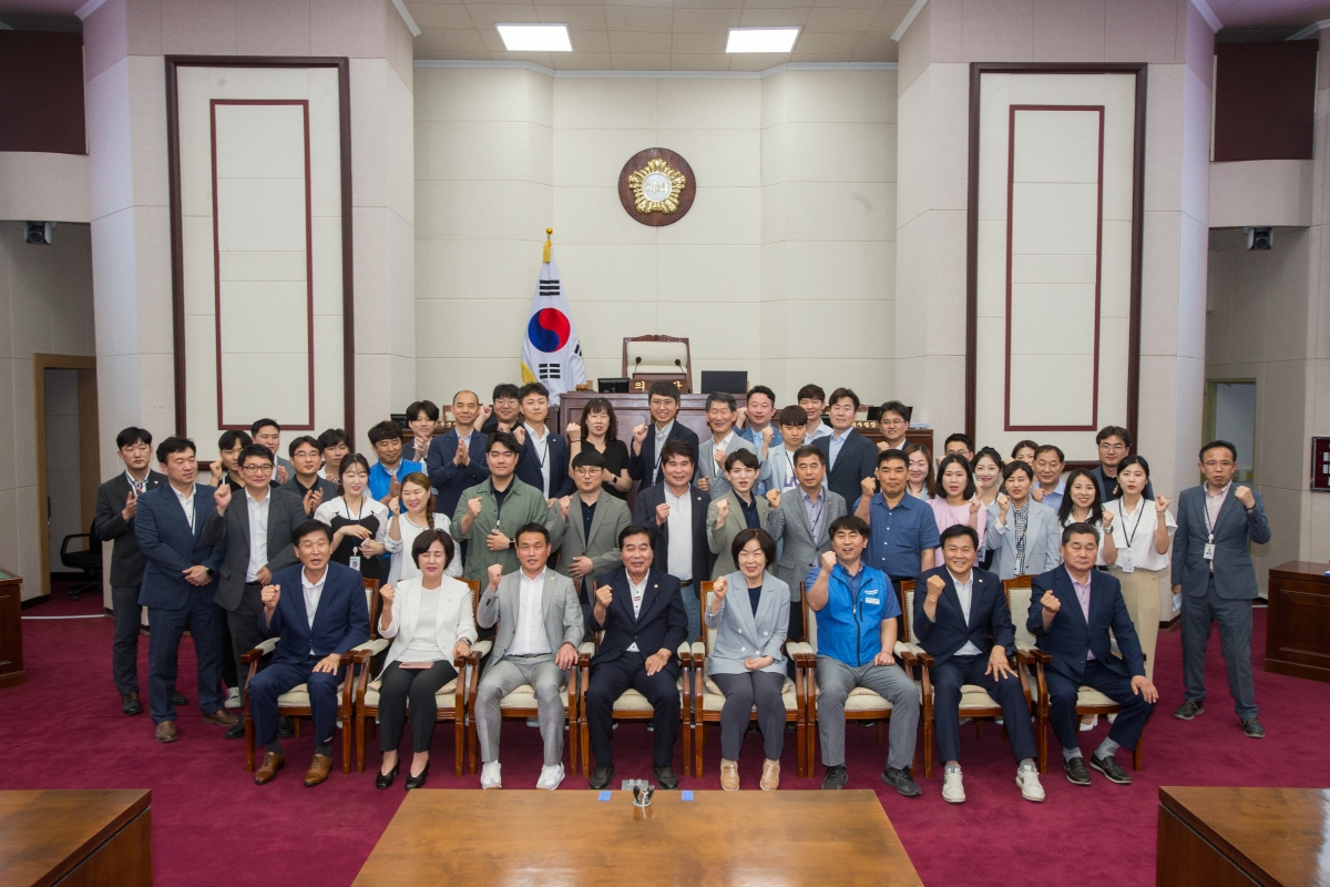 20230623-073[_P7U6634-전명희 의회사무국장 퇴임식.JPG