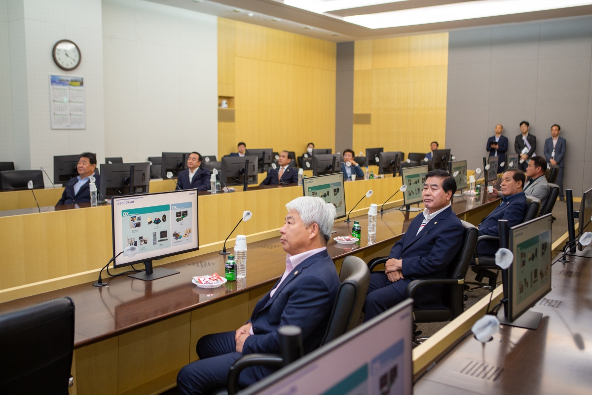 20230628-043[_P7U7264-경북 시군의회 남부지역 의장협의회 월례회.JPG