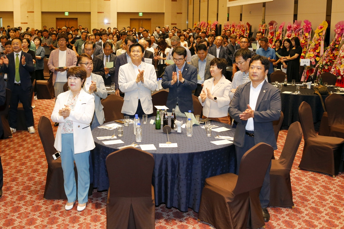 20230711-062[_P7U8534-1-제11대 구미시새마을회 하준호 회장 취임식.jpg