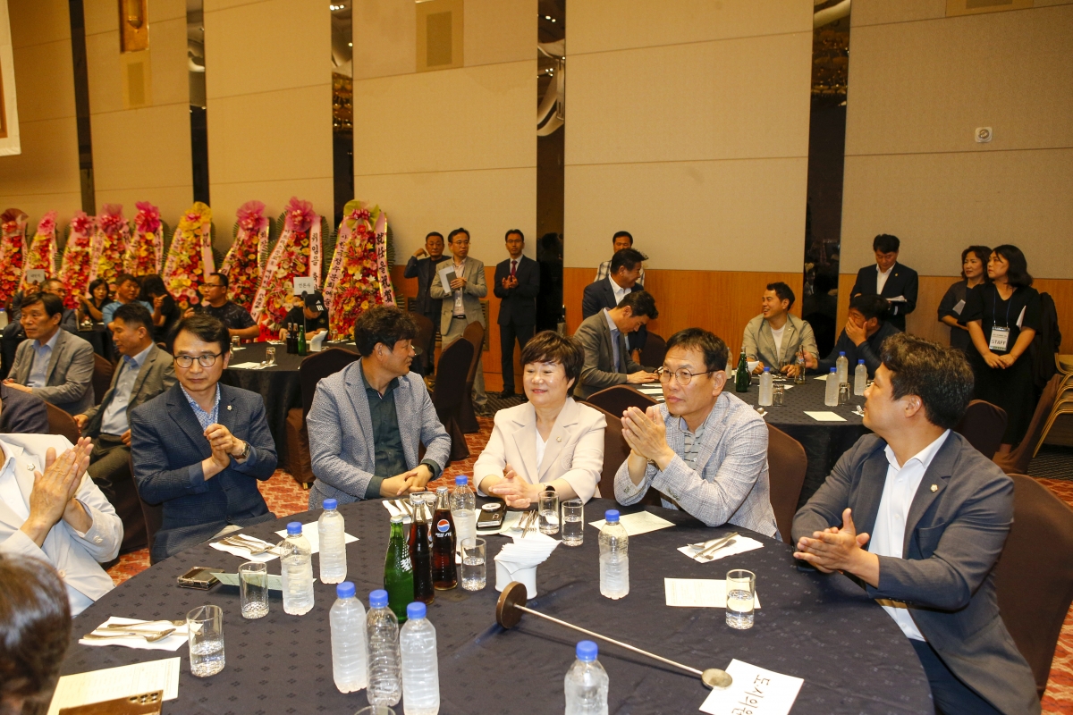 20230711-047[_P7U8486-1-제11대 구미시새마을회 하준호 회장 취임식.jpg