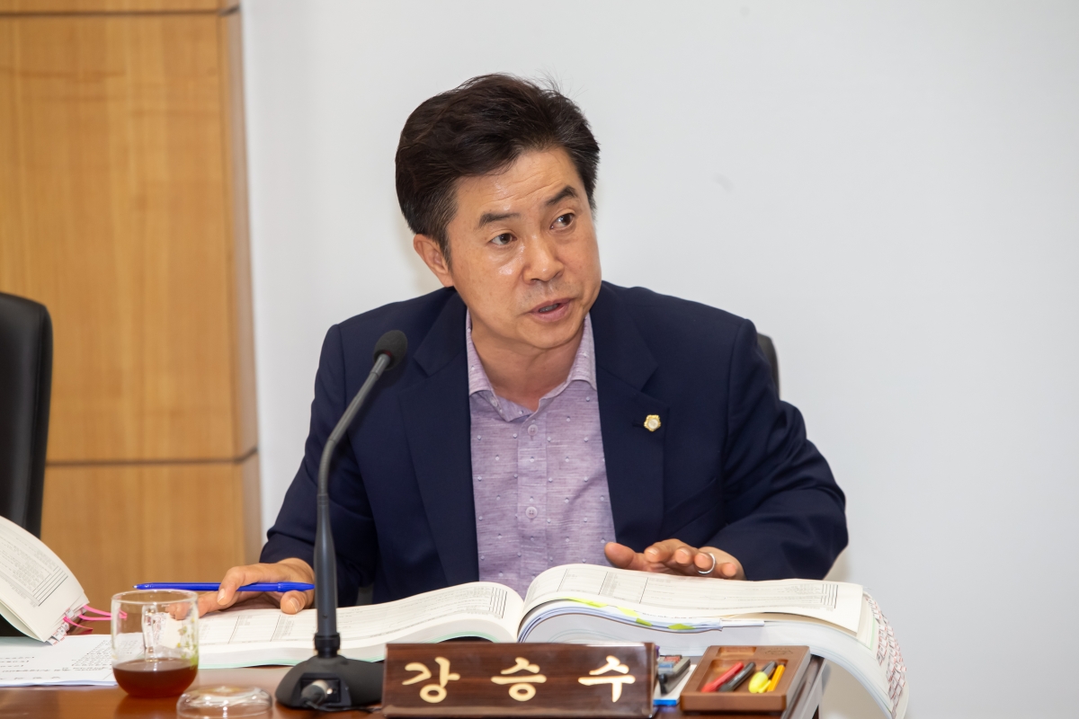 20230707-009[_P7U8042-제269회 임시회 산업건설위원회 소관 2023년도 제1회 추경예산안 예비심사 활동.JPG