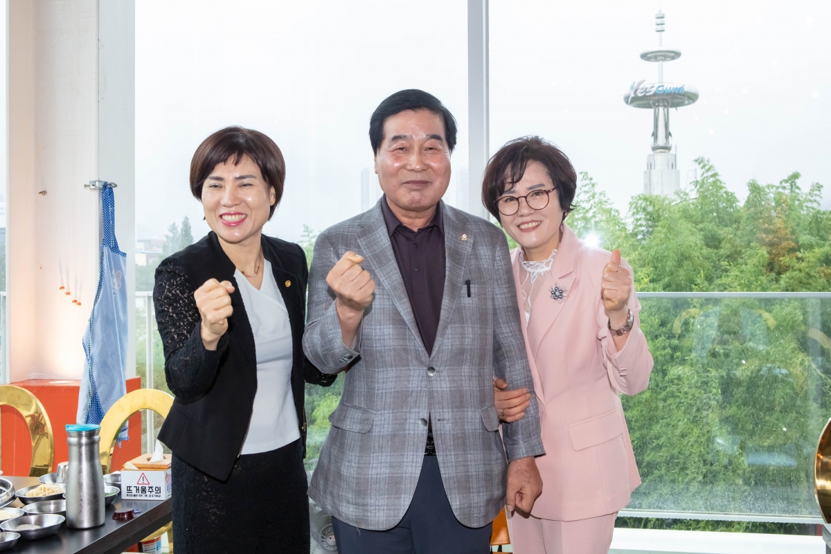 20230718-051[IMG_5777-경북뉴비전포럼 임원회의 및 정책간담회.JPG