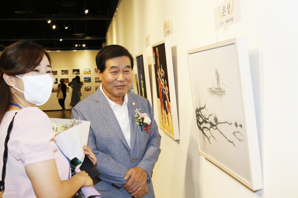 20230729-053[_P7U9394-1-제32회 구미전국사진공모전 입상작 시상식.jpg