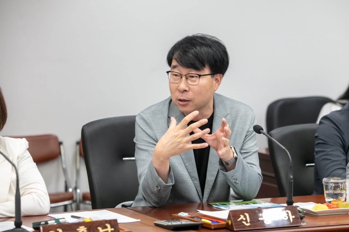 20230816-017[IMG_5961-신공항이전지원특별위원회 김정호 한국항공우주산업 고문 초청 간담회.JPG