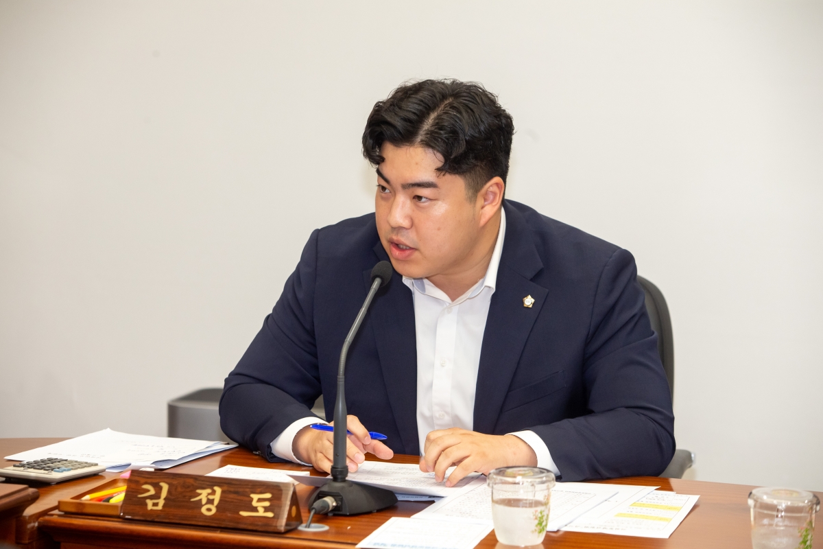 20230831-007[_P7U1275-폐회중 의회운영위원회 활동.JPG