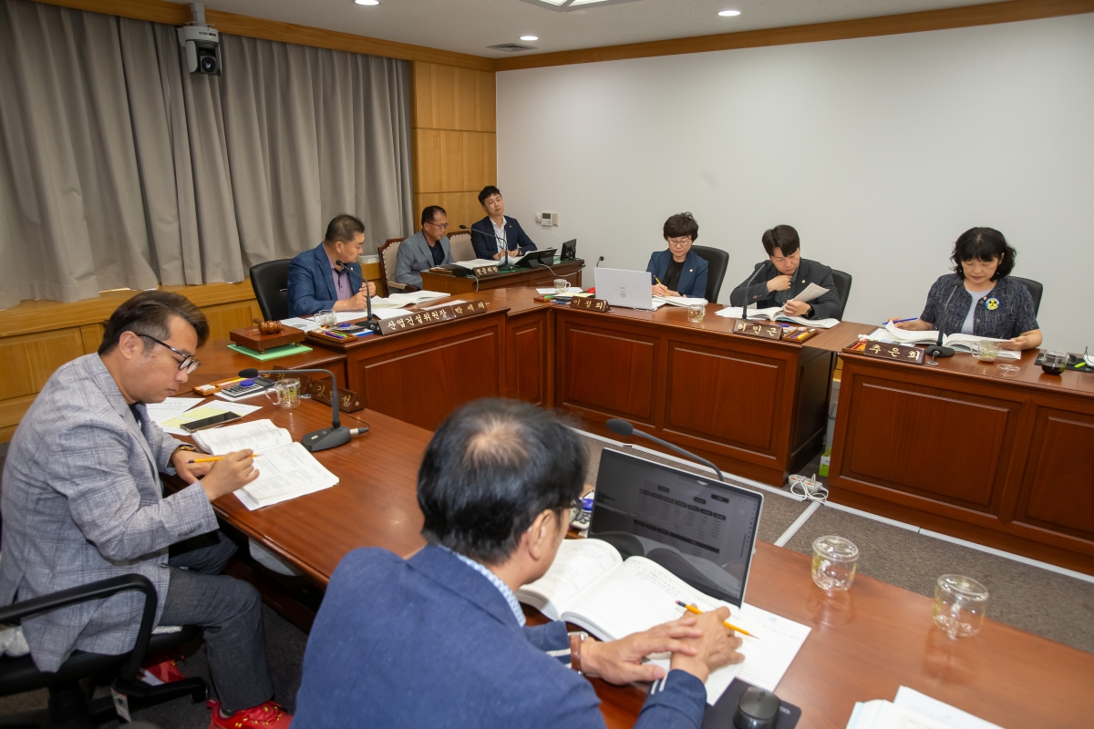 20230911-033[_P7U0293-제270회 임시회 산업건설위원회 2023년도 행정사무감사 지적사항 조치결과 보고.JPG