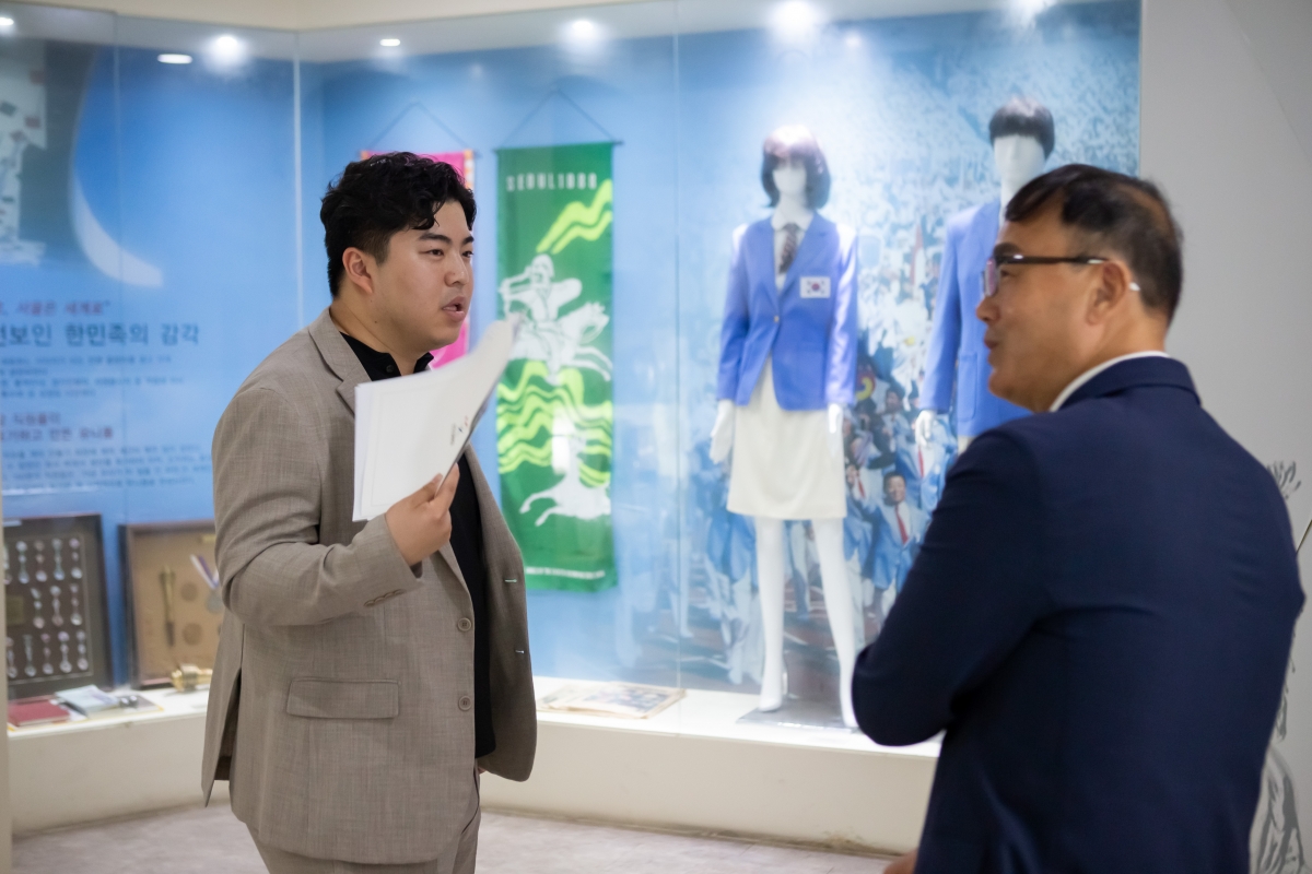 20230913-046[_P7U0658-제270회 임시회 기획행정위원회 박세직 기념 전시실 현장방문.JPG